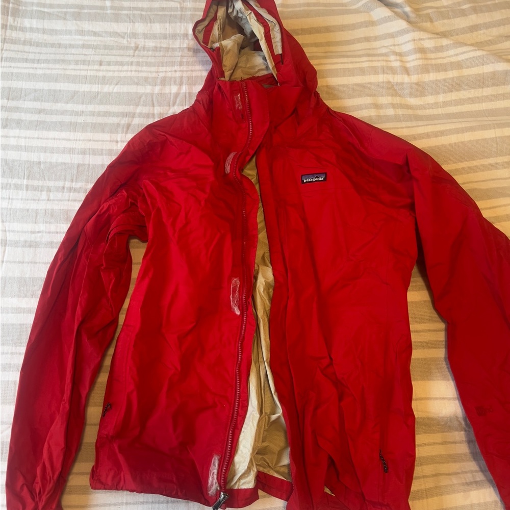 Men’s Patagonia Rain Jacket